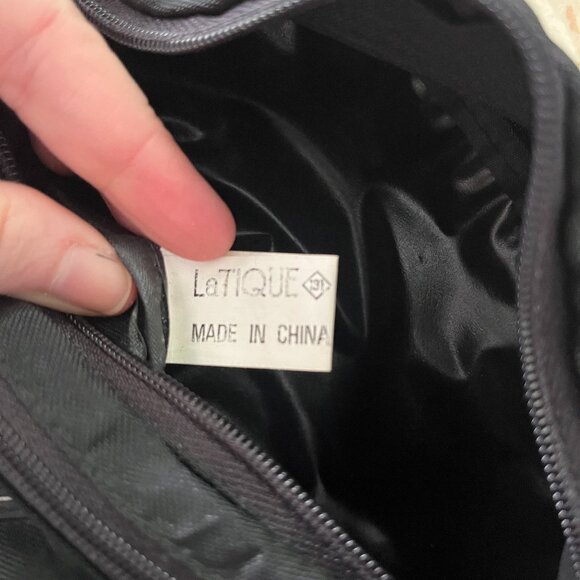 VTG Sasson Black Nylon Adjustable Belt Bag Fanny Pack - Picture 6 of 8